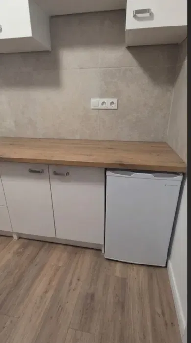 Nowy pokój po remoncie | Katowice, ul. Królowej Jadwigi 8 | Parter, cicho! - miniatura 3