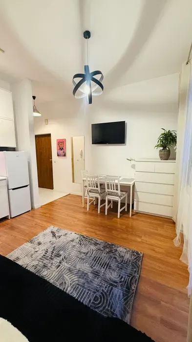 Uczelnie/AGH/dla studenta/Balkon - miniatura 3