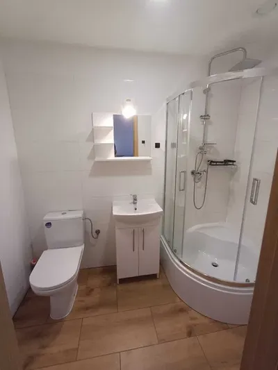 Pokój jednoosobowy z prywatną łazienką ul. Rączna Kraków - miniatura 5