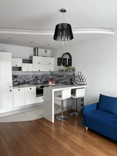 1-bedroom apartment, 40 m², furnished, A/C, elevator – 200 m from Młynów metro – available now