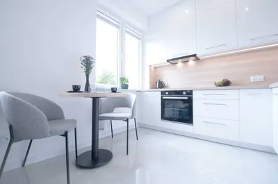 Nowoczesne 2-pokojowe po generalnym remoncie | Klimatyzacja | Balkon | ul. Koszykowa | 3-piętro