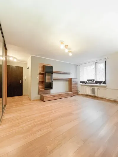 Wynajmę 2 pokojowe mieszkanie w Gliwicach ul. Kilińskiego 14