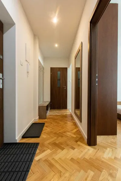 Dwupokojowe mieszkanie na Miasteczku Akademickim - miniatura 5