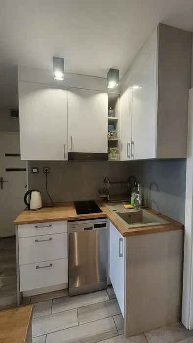 Wynajmę pokój Studencte/ Dziewczynie pracującej - miniatura 4