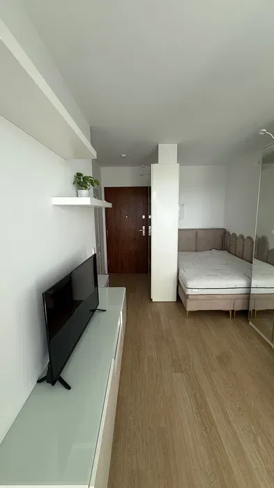 Nowoczesna kawalerka z balkonem – Wólczyńska 121 - miniatura 4