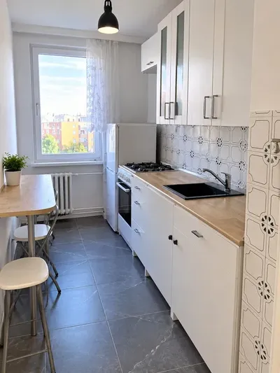 Trzypokojowe mieszkanie 3200 za wszystko!!