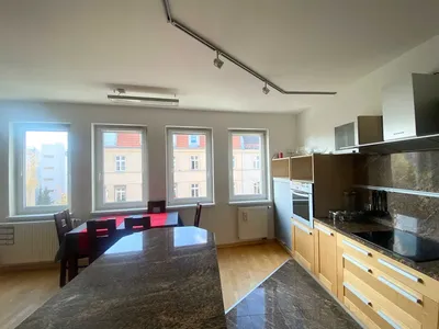Dwupoziomowe mieszkanie /2 balkony / parking / CENTRUM - miniatura 2