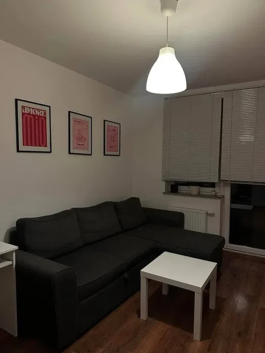 Kawalerka na wynajem Okilickiego Kraków - 1/8