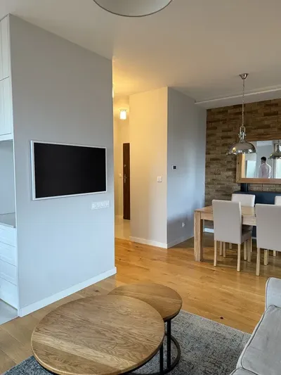 Mieszkanie 48m2 wykończone w wysokim standardzie Bielany. Klimatyzacja. Garaż. 5 min od metra - miniatura 4