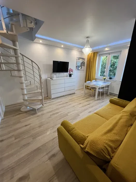 3 pokoje 78 m Centrum Gdańska ul Rajska - 1/8