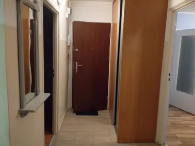 Wynajmę trzypokojowe w dobrej lokalizacji - miniatura 4