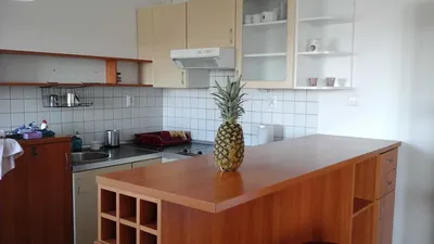 Do wynajęcia od 01.10. umeblowana kawalerka w wieżowcu przy Krowoderskich Zuchów - miniatura 3