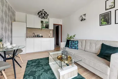 Piękna kawalerka z balkonem na Morenie w Gdańsku - miniatura 2