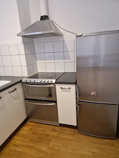 Duża kawalerka-jasna, 39m2 z balkonem. UJ, Motorola, Shell, Czerwone Maki - miniatura 5