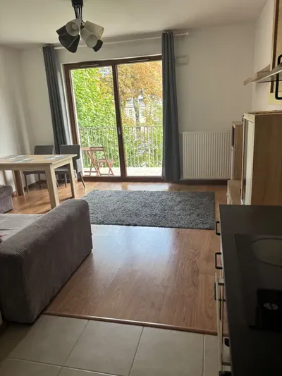 Wynajmę studio 34 m2 Szczęśliwicka 54 z miejscem parkingowym - miniatura 4