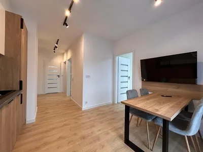 Nowoczesny pokój szybki dojazd do centrum ul. Banacha. - miniatura 3