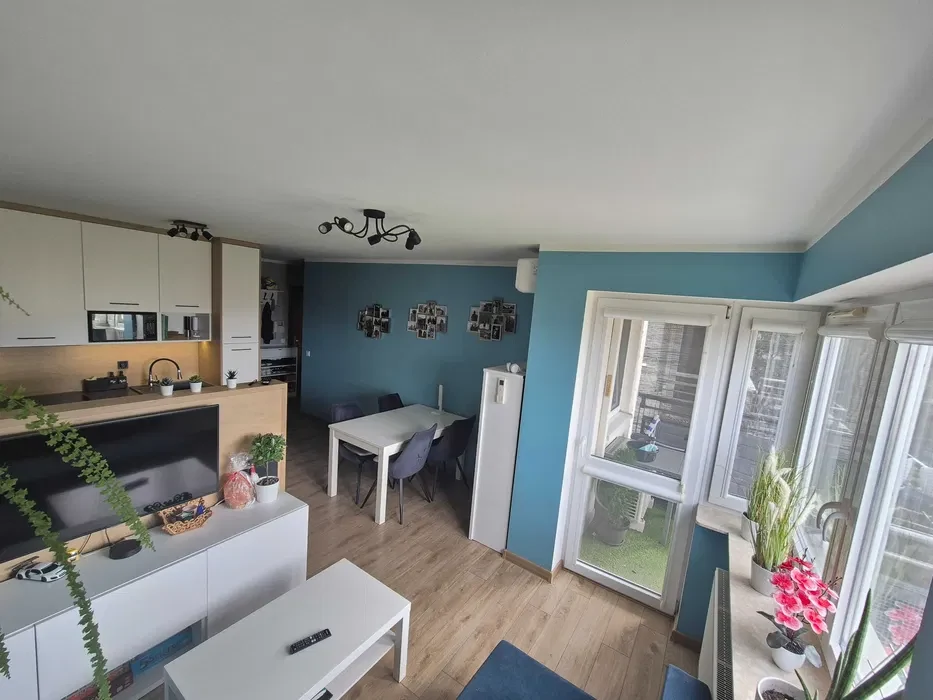 Wynajmę klimatyzowane mieszkanie 39 m² z dużym balkonem – Ruczaj, ul. Miłkowskiego 11A - 1/8