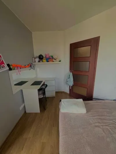 Dwupokojowe mieszkanie na wynajem. Okolice Ronda Wiatraczna - miniatura 2
