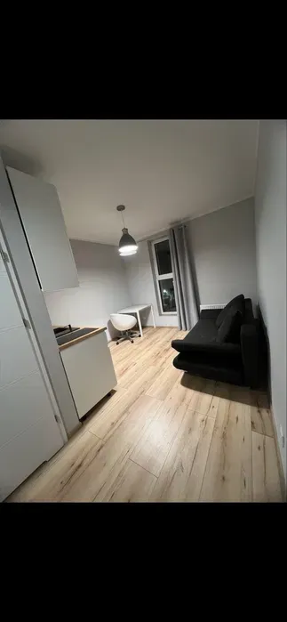 Kawalerka apartament mieszkanie - miniatura 5