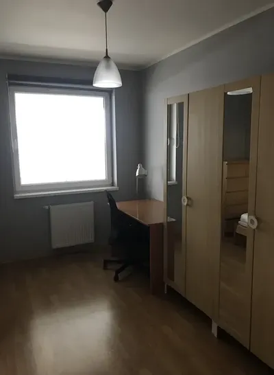 Pokój jednoosobowy do wynajecia - spokojna dzielnica