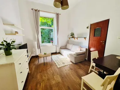 Ciche, 2 pokojowe mieszkanie I 30 m² plus balkon | Piłsudskiego | Centrum Krakowa
