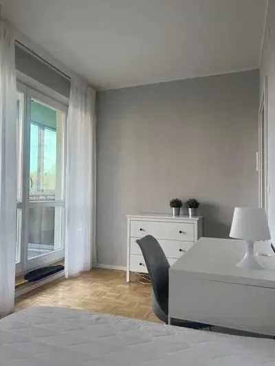 Pokój z tarasem obok Galerii Mokotów - miniatura 5