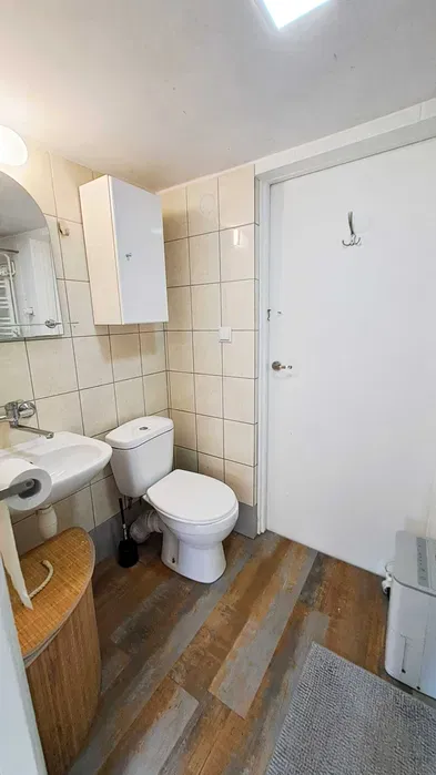 Kawalerka bezczynszowa, Miedzyń, szybkie WIFI, klimatyzacja, ogród! - miniatura 5