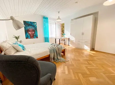 Pokój 1 osobowy 30m2 z aneksem kuchennym i balkonem łózko 160cm wysoki standard - miniatura 2