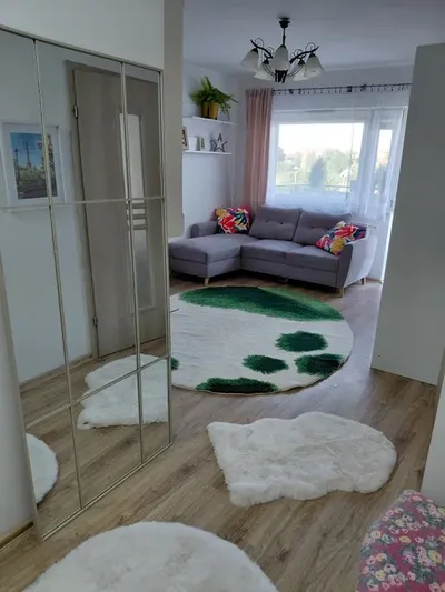 2 pokoje, 42m przy trasie toruńskiej miejsce postojowe, balkon Białołęka