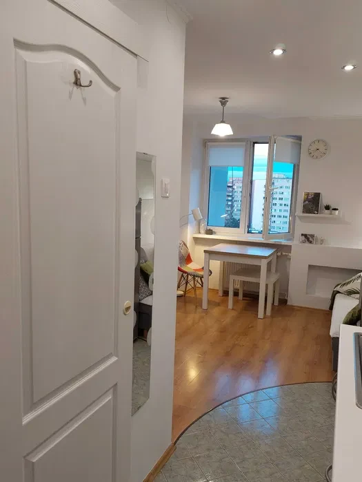 Śliczna kawalerka przy parku - 1/8