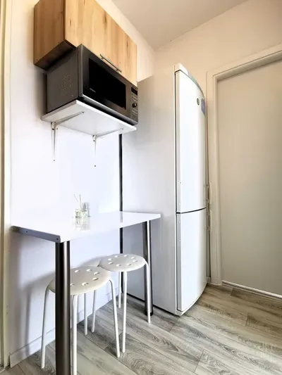 Duży pokój 1-os. z balkonem ul. Świadka 5 , Nowe Miasto, blisko URz - miniatura 5