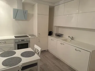 Nowoczesne, jasne studio z wydzieloną sypialnią - miniatura 3