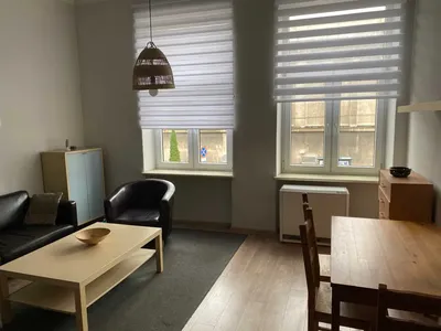 Wynajmę mieszkanie , 2 pokoje , 42 m2 , Podgórze - miniatura 2