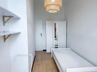 Pokój z balkonem dla dziewczyny Plac Rodła / małe mieszkanie - miniatura 2