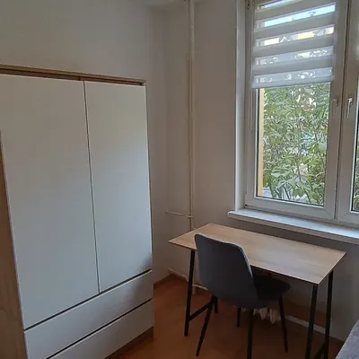 Pokój dla studenta / młodej osoby – ul. Muzyczna (obok Parku Ludowego) - miniatura 4