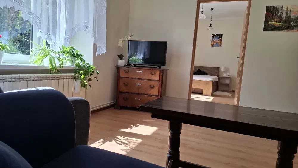Słoneczne, 2 pokoje (56m2), z parkingiem | Nad Wierzbakiem, blisko Parku Sołackiego - 1/8