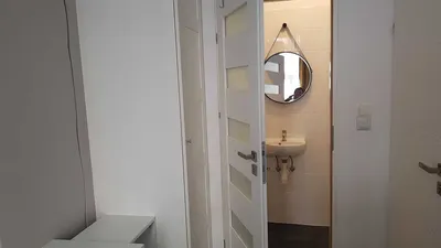 Pokoje z łazienkami w ścisłym centrum - miniatura 3