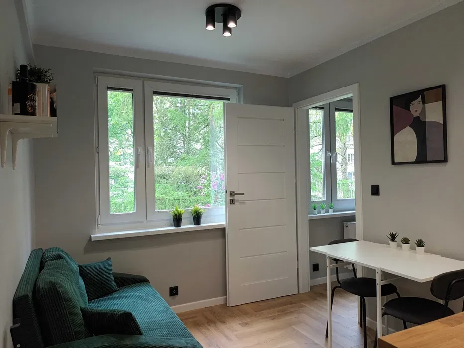 [EN] Ugorek | 2 pokoje, 24 m² | 3 min do tramwaju | Internet | od 1.11 - 1/8