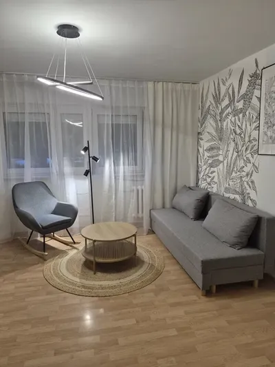 Kawalerka 28 m² | Żoliborz | Metro Marymont | przy parku | po remoncie do wynajęcia