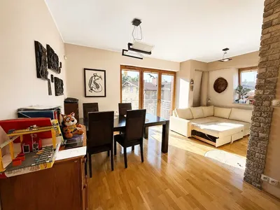 3 pokoje | 64 m² | GUMed | Aniołki | 2 miejsca w hali | klimatyzacja