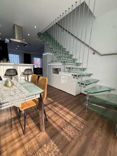 Dwupoziomowy apartament 66 m² , 2 tarasy garaż klimatyzacja - miniatura 4