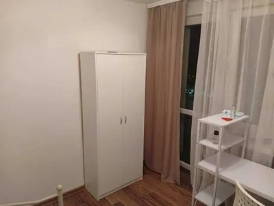 Wynajmę pokój zamykany na klucz pracującej kobiecie lub studentce. - miniatura 3