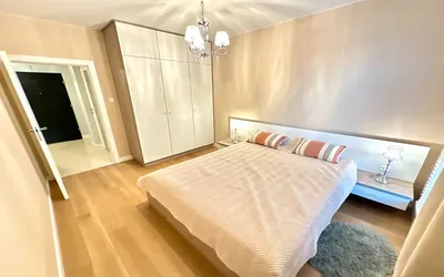 2 pok-50 m ul. Walewska - Praga Południe- obok Saskiej Kępy-duży balkon-bardzo ciche - miniatura 3
