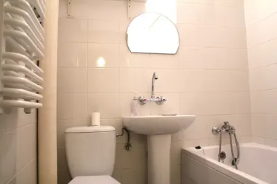 Średni pokój dla studentki, Sołacz,blisko UP - miniatura 3
