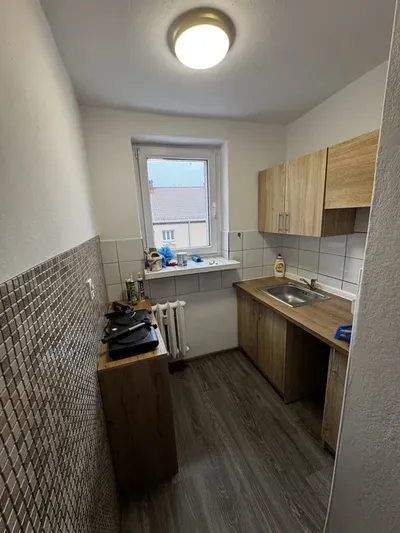 Od zaraz . Przytulne, odświeżone mieszkanie ~30 m² | ul. Katowicka 1, Opole | Media miejskie - miniatura 3