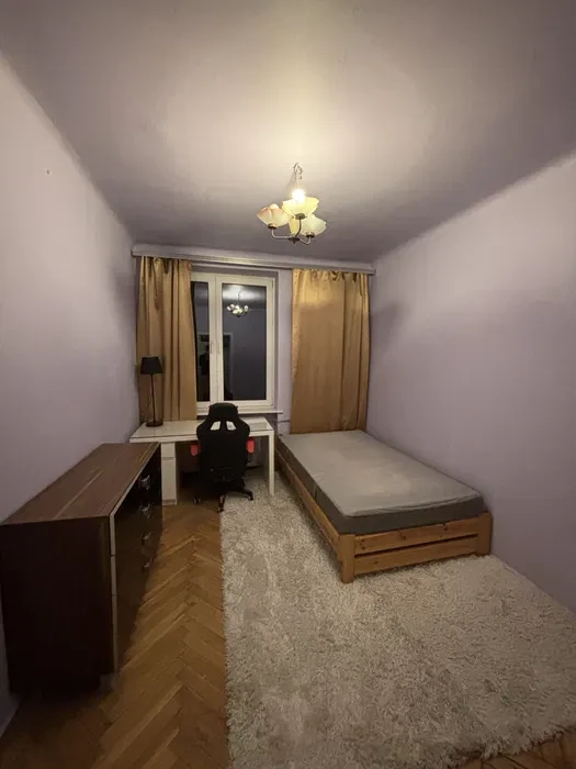 Umeblowany pokój na Woli ul. Płocka blisko metra - 1/3