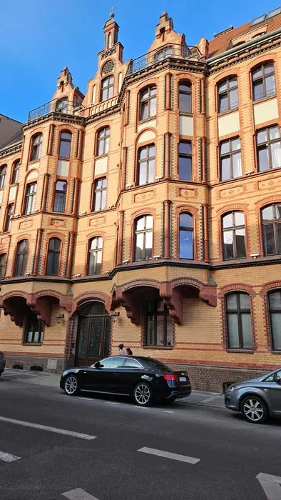 Piękna kawalerka 5 min od rynku - samo centrum - kamienica po rewitalizacji - miniatura 2