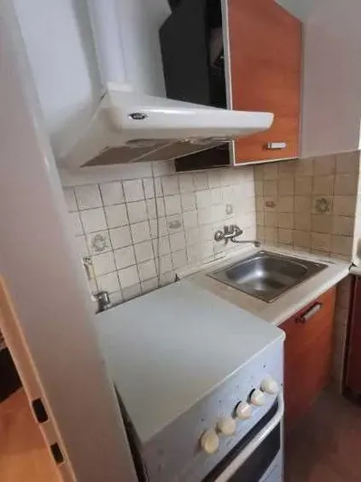 Mieszkanie ulica Złota - miniatura 2