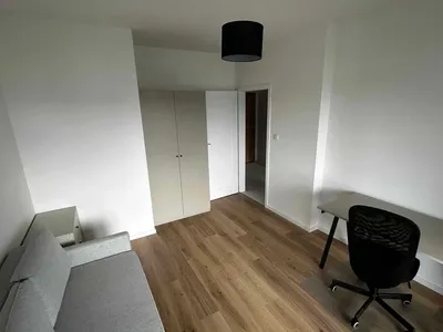 Pokój do wynajęcia - blisko metra Trocka - miniatura 2