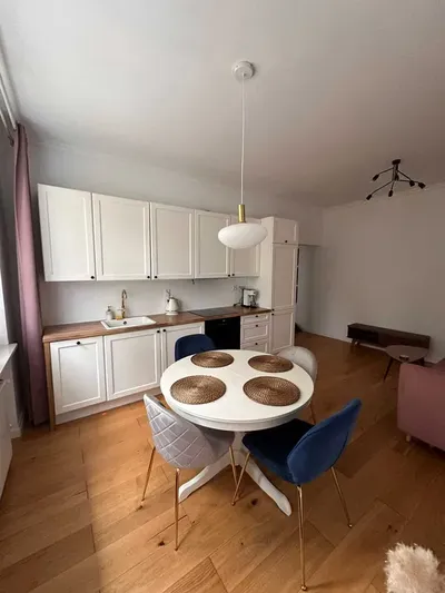 Mieszkanie 2-pokojowe 36m², Mokotów/Wierzbno/metro Racławicka/ul. Bachmacka - miniatura 2